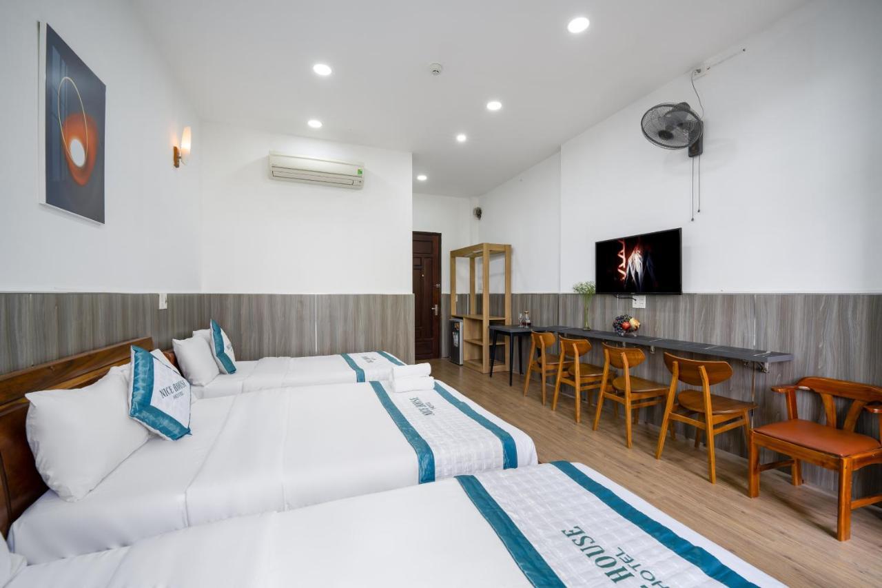 Nice House Hotel - Near My Khe Beach ดานัง ภายนอก รูปภาพ