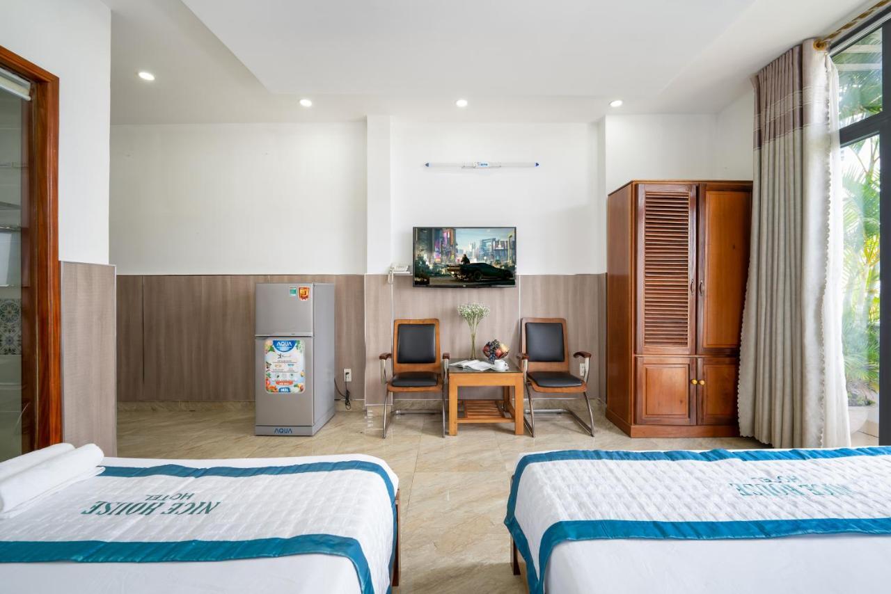 Nice House Hotel - Near My Khe Beach ดานัง ภายนอก รูปภาพ