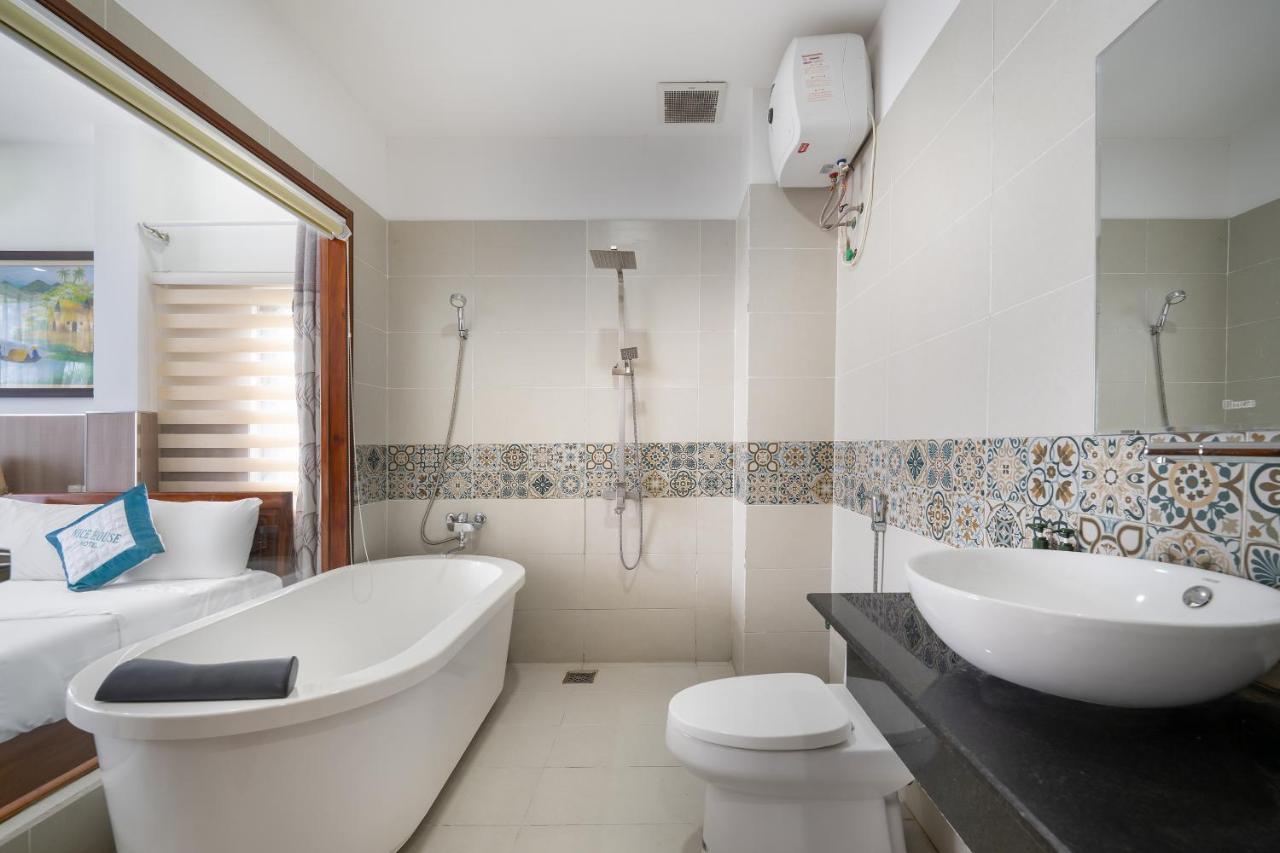 Nice House Hotel - Near My Khe Beach ดานัง ภายนอก รูปภาพ
