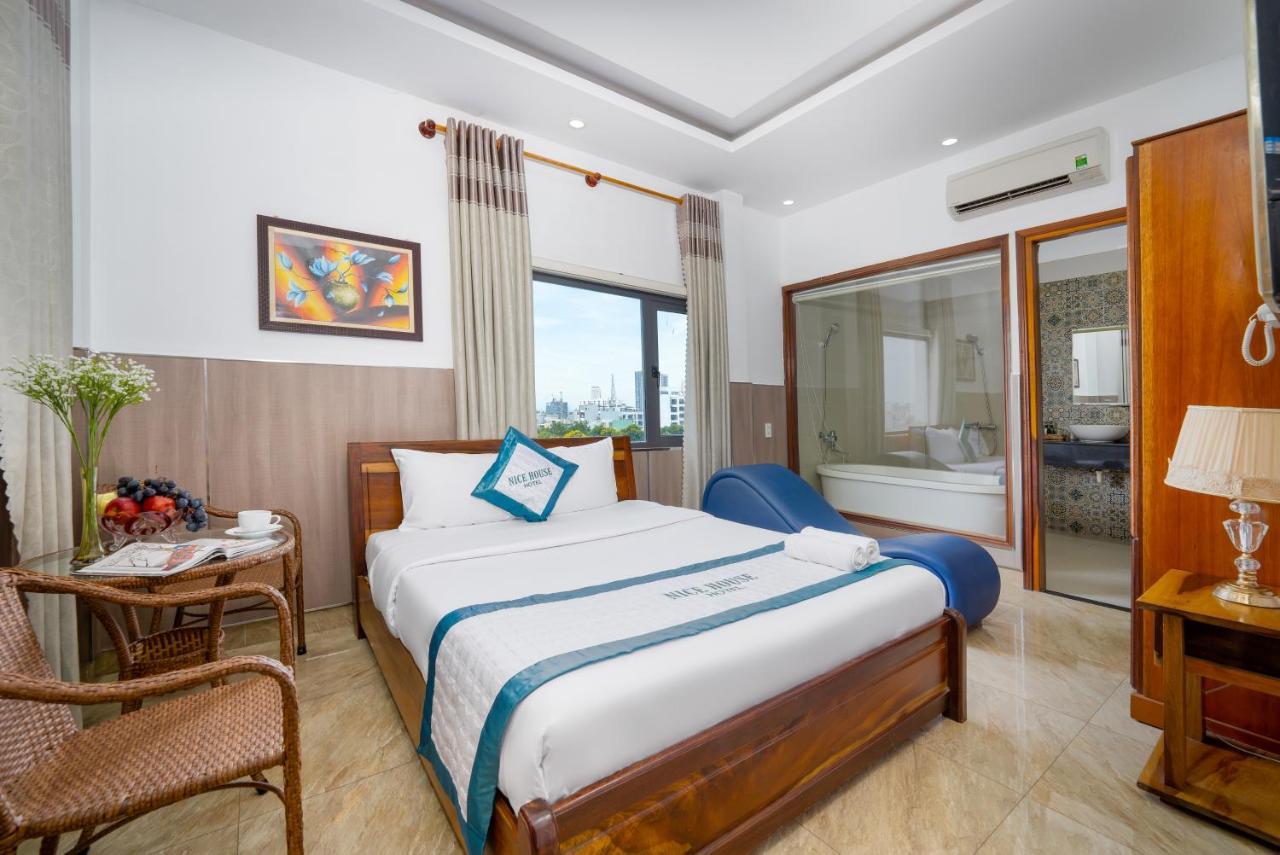 Nice House Hotel - Near My Khe Beach ดานัง ภายนอก รูปภาพ