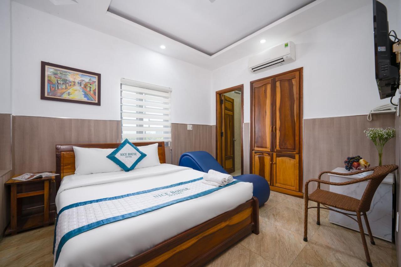 Nice House Hotel - Near My Khe Beach ดานัง ภายนอก รูปภาพ