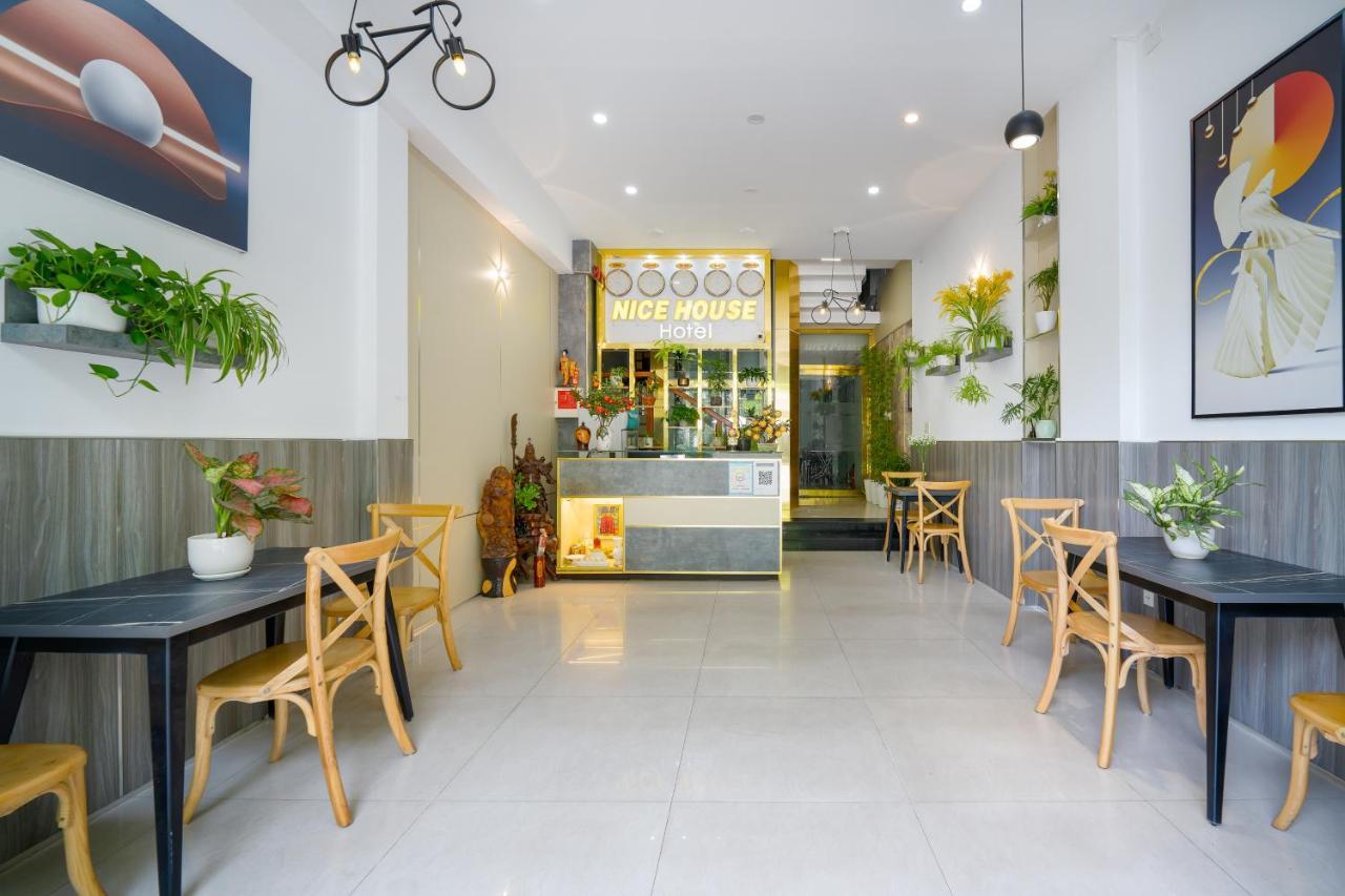 Nice House Hotel - Near My Khe Beach ดานัง ภายนอก รูปภาพ